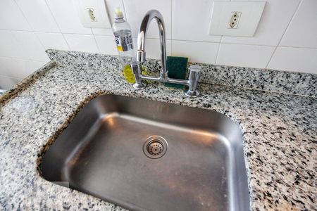 Apartamento à venda com 71m², 2 quartos e sem vagaPia - Cozinha