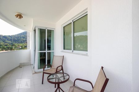 Apartamento à venda com 71m², 2 quartos e sem vagaVaranda 