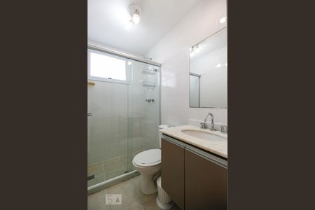 Apartamento à venda com 71m², 2 quartos e sem vagaBanheiro