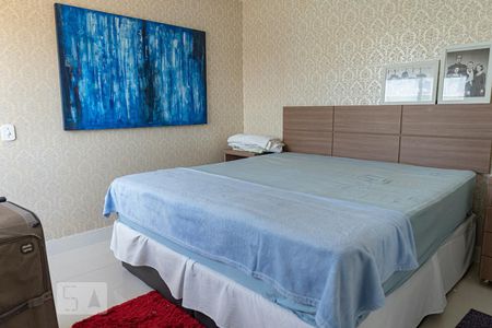 Apartamento à venda com 195m², 3 quartos e sem vagaSuíte 02