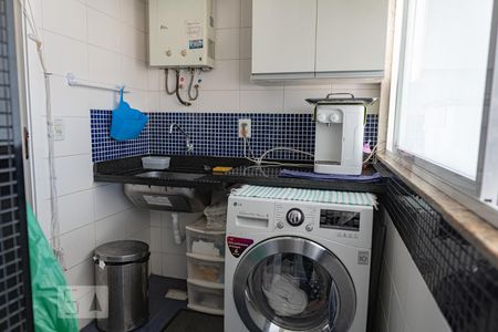 Apartamento à venda com 195m², 3 quartos e sem vagaÁrea de Serviço