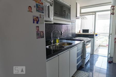 Apartamento à venda com 195m², 3 quartos e sem vagaCozinha