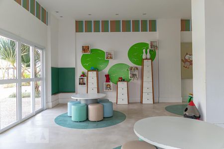 Apartamento à venda com 195m², 3 quartos e sem vagaÁrea Comum - Brinquedoteca