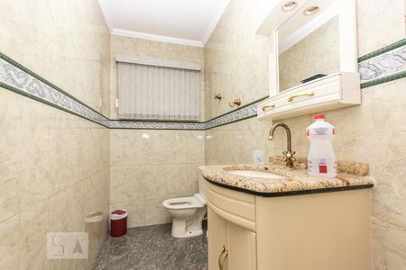 Casa à venda com 156m², 4 quartos e 2 vagas Casa à venda com 156m², 4 quartos e 2 vagasLavabo