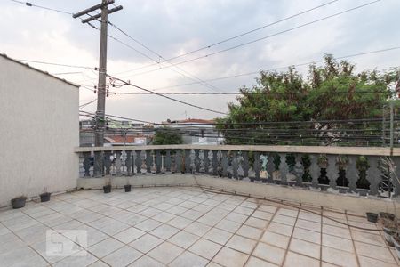 Casa à venda com 156m², 4 quartos e 2 vagas Casa à venda com 156m², 4 quartos e 2 vagasVaranda Suíte