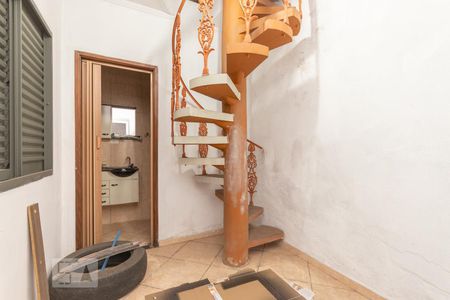 Casa à venda com 156m², 4 quartos e 2 vagas Casa à venda com 156m², 4 quartos e 2 vagasEdícula