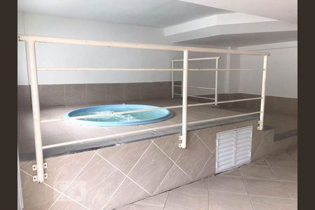 Apartamento à venda com 98m², 2 quartos e 2 vagasPiscina