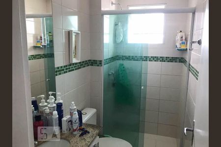 Apartamento à venda com 98m², 2 quartos e 2 vagasBanheiro