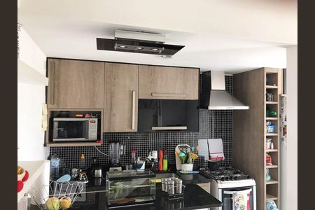 Apartamento à venda com 98m², 2 quartos e 2 vagasCozinha