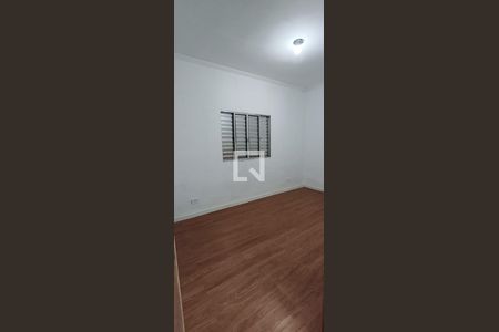 Quarto de casa para alugar com 3 quartos, 110m² em Jardim São Carlos (zona Leste), São Paulo