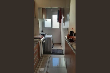 Apartamento à venda com 52m², 2 quartos e 1 vaga Apartamento à venda com 52m², 2 quartos e 1 vagaCozinha