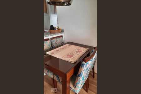 Apartamento à venda com 52m², 2 quartos e 1 vaga Apartamento à venda com 52m², 2 quartos e 1 vagaSala