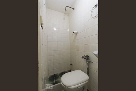 Apartamento à venda com 83m², 2 quartos e 1 vagaBanheiro de Serviço