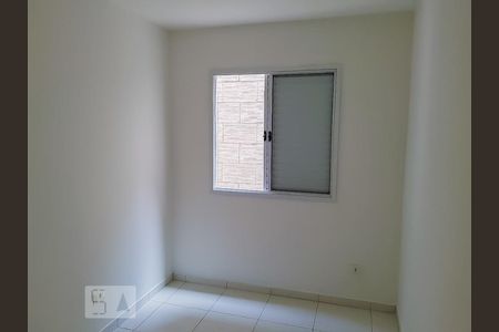 Quarto 2 de casa para alugar com 2 quartos, 42m² em Cidade Antônio Estevão de Carvalho, São Paulo