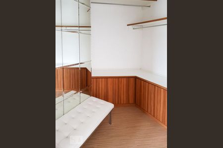 Suíte de apartamento para alugar com 1 quarto, 80m² em Mercês, Curitiba