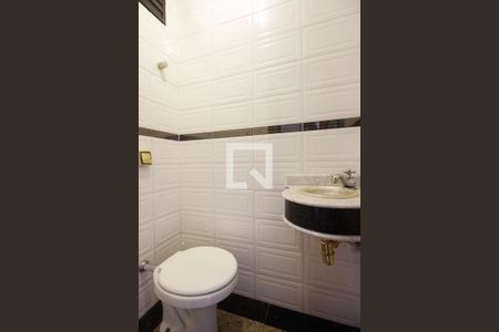 Apartamento à venda com 144m², 5 quartos e 2 vagasLavabo