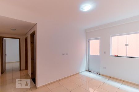 Sala de casa para alugar com 2 quartos, 70m² em Vila Primavera, São Paulo