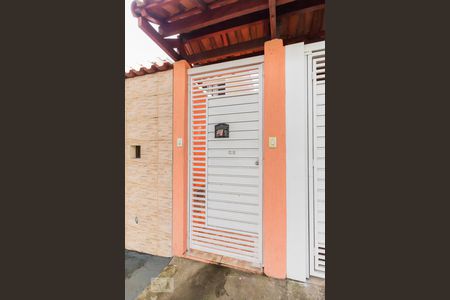 Casa para alugar com 70m², 2 quartos e sem vagaFachada