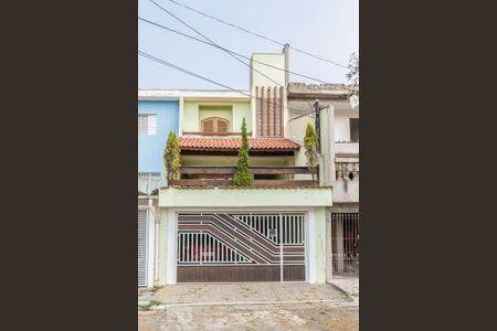 Fachada  de casa à venda com 3 quartos, 150m² em Parque Císper, São Paulo
