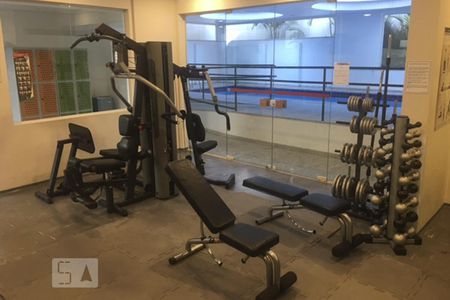 Studio à venda com 63m², 2 quartos e 1 vaga Studio à venda com 63m², 2 quartos e 1 vagaAcademia