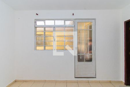 Casa para alugar com 80m², 1 quarto e sem vaga Casa para alugar com 80m², 1 quarto e sem vagaSala