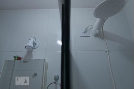 Banheiro de apartamento para alugar com 1 quarto, 34m² em Vila Buarque, São Paulo