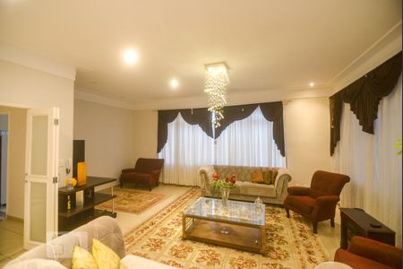 Sala de casa para alugar com 4 quartos, 220m² em Tatuapé, São Paulo