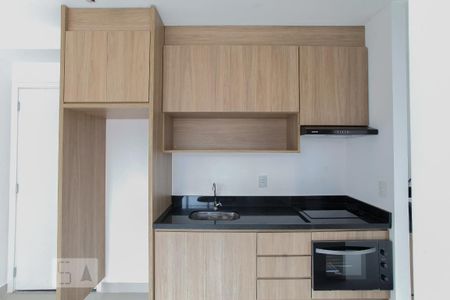 Cozinha de kitnet/studio para alugar com 1 quarto, 31m² em Mirandópolis, São Paulo