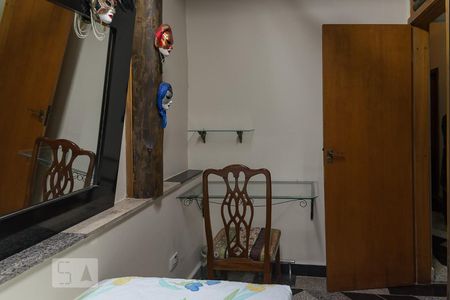 Casa à venda com 430m², 8 quartos e 2 vagasQuarto 6