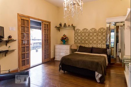 Casa à venda com 430m², 8 quartos e 2 vagasQuarto 5