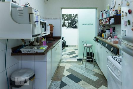 Casa à venda com 430m², 8 quartos e 2 vagasCozinha 2