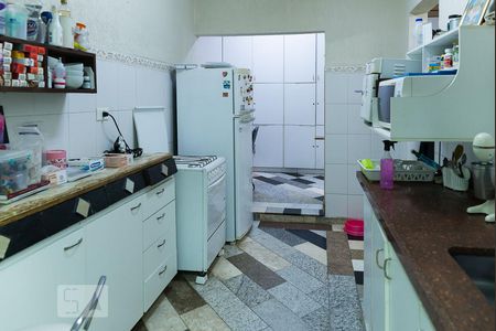 Casa à venda com 430m², 8 quartos e 2 vagasCozinha 2