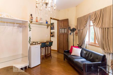 Casa à venda com 430m², 8 quartos e 2 vagasQuarto 5