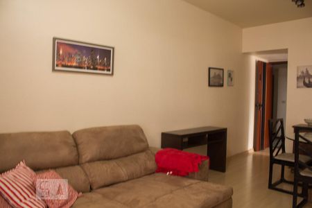 Apartamento para alugar com 65m², 2 quartos e 2 vagasSala