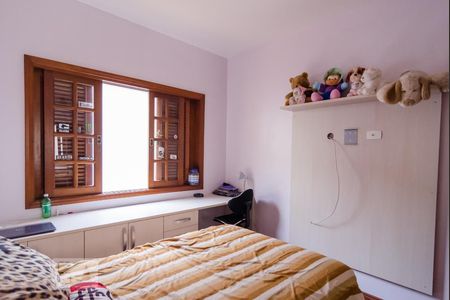 Casa à venda com 250m², 4 quartos e 3 vagas Casa à venda com 250m², 4 quartos e 3 vagasQuarto 3