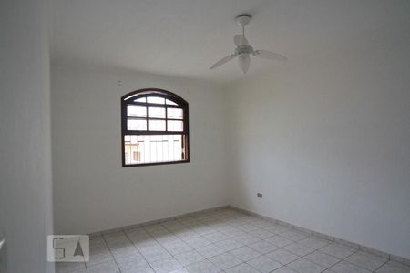 Quarto 2 de casa para alugar com 2 quartos, 120m² em Imirim, São Paulo