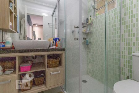 Casa à venda com 200m², 3 quartos e 7 vagas Casa à venda com 200m², 3 quartos e 7 vagasBanheiro da Suíte 2