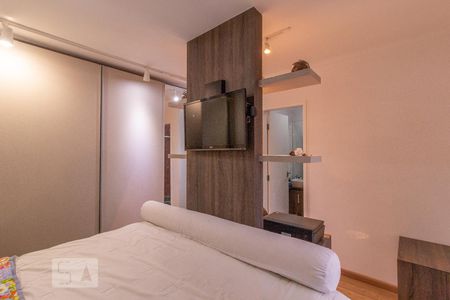 Casa à venda com 200m², 3 quartos e 7 vagas Casa à venda com 200m², 3 quartos e 7 vagasSuíte 1