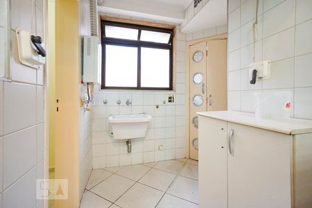Apartamento para alugar com 81m², 3 quartos e 2 vagasÁrea de serviço