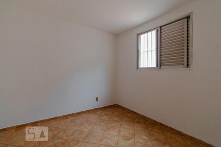 Casa à venda com 450m², 3 quartos e 6 vagasQuarto de serviço