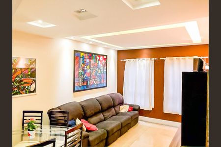 Sala de casa de condomínio à venda com 2 quartos, 100m² em Vila Antônio, São Paulo