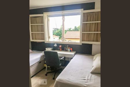 Casa de condomínio à venda com 100m², 2 quartos e sem vagaBanheiro