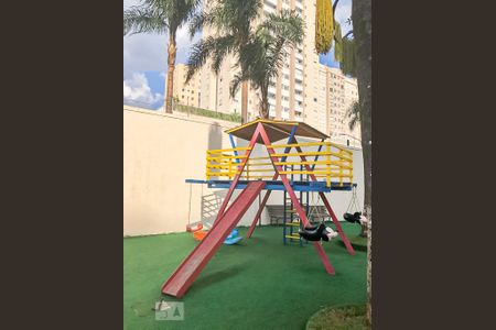 Casa de condomínio à venda com 100m², 2 quartos e sem vagaÁrea Comum - Playground