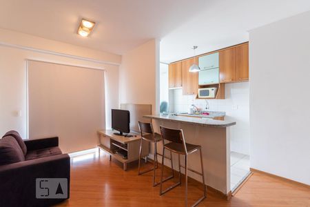 Sala de apartamento para alugar com 1 quarto, 45m² em Vila Olímpia, São Paulo