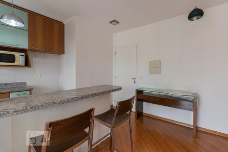 Sala de apartamento para alugar com 1 quarto, 45m² em Vila Olímpia, São Paulo