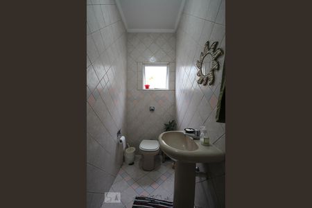 Lavabo de casa à venda com 3 quartos, 191m² em Jardim Monte Kemel, São Paulo