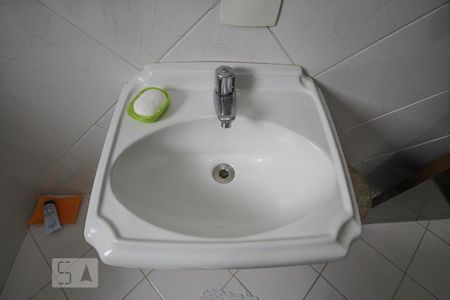 Casa à venda com 191m², 3 quartos e 5 vagasBnaheiro