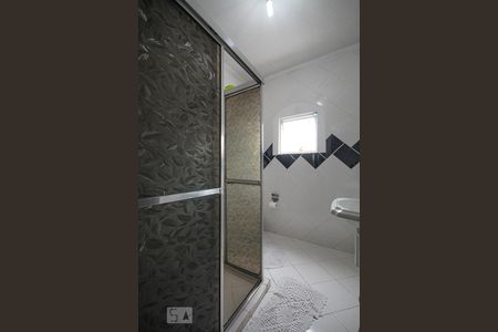 Casa à venda com 191m², 3 quartos e 5 vagasBnaheiro