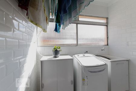 Apartamento à venda com 65m², 2 quartos e 1 vagaÁrea de Serviço