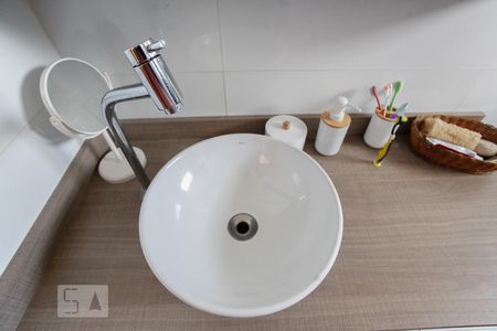 Apartamento à venda com 65m², 2 quartos e 1 vagaBanheiro 
